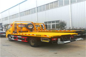 绛县附近拖车救援搭电